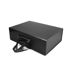 Подарункова коробка 38 х 28 см Bergamo Lorena чорний - 120130513M-01