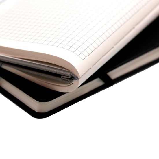 Блокнот в клітинку А5 Berganote Hard, тверда обкладинка сірий - 50040138-07