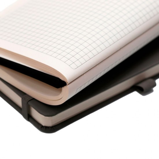 Блокнот в клітинку А5 Berganote Soft, тверда обкладинка чорний - 50040238-01