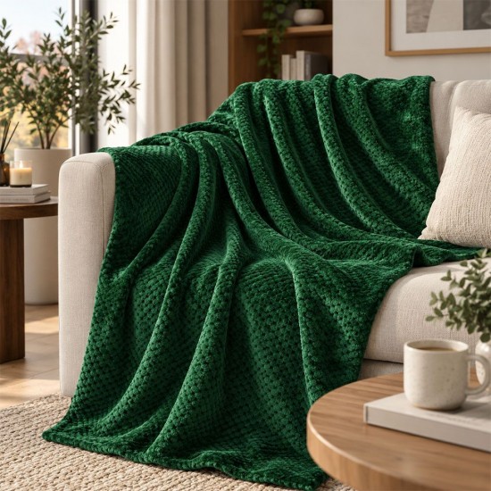 Плед флісовий Soft Me Diamond 130х180см в подарунковій упаковці темно-зелений - 70030205P-99 Плед флісовий Soft Me Diamond 130х180см в подарунковій упаковці темно-зелений - 70030205P-99