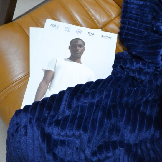 Плед флісовий Soft Me Line 130х180см темно-синій - 70030305-44 Плед флісовий Soft Me Line 130х180см темно-синій - 70030305-44