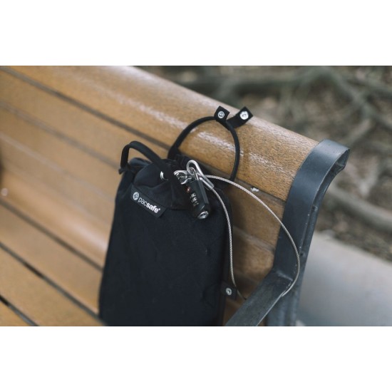 Тревел-кейс антизлодій Pacsafe Travelsafe 5L GII portable safe чорний - 10470100