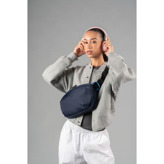 Сумка через плече антизлодій Pacsafe Metrosafe X Urban Sling темно-синій - 30615658 Сумка через плече антизлодій Pacsafe Metrosafe X Urban Sling темно-синій - 30615658