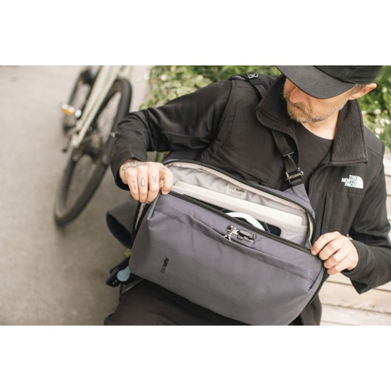 Рюкзак-сумка антизлодій Pacsafe X 13 commuter графітовий - 30665144