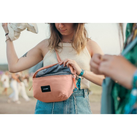 Сумка через плече антизлодій Pacsafe GO Sling рожевий - 35100340