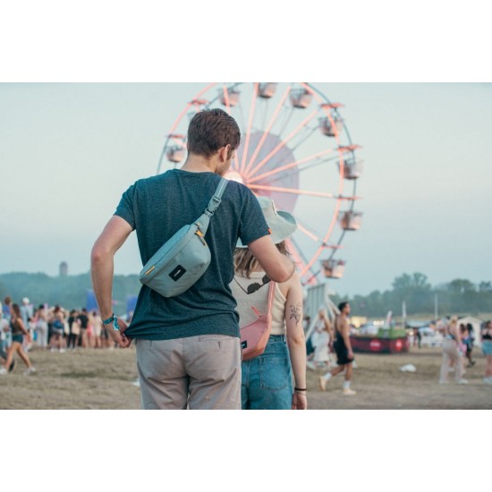 Сумка через плече антизлодій Pacsafe GO Sling свіжий м'ятний - 35100528