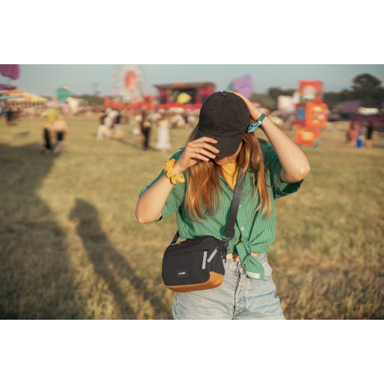 Сумка через плече антизлодій Pacsafe GO Crossbody чорний/помаранчевий - 35105130