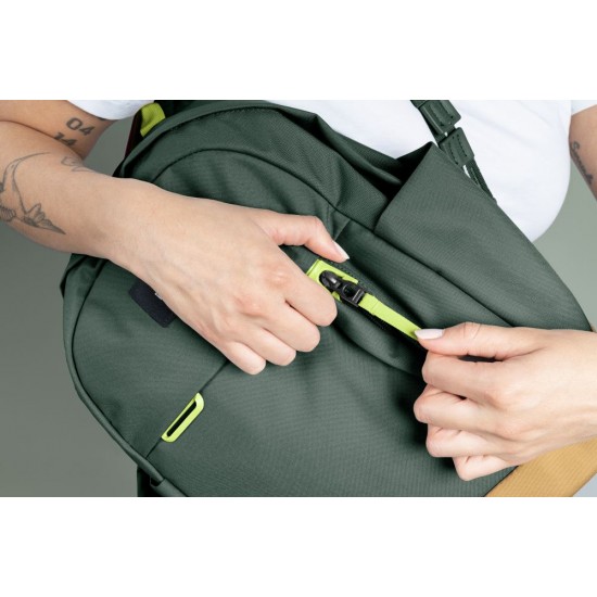 Рюкзак міський антизлодій Pacsafe GO 15 темно-зелений/помаранчевий - 35110535