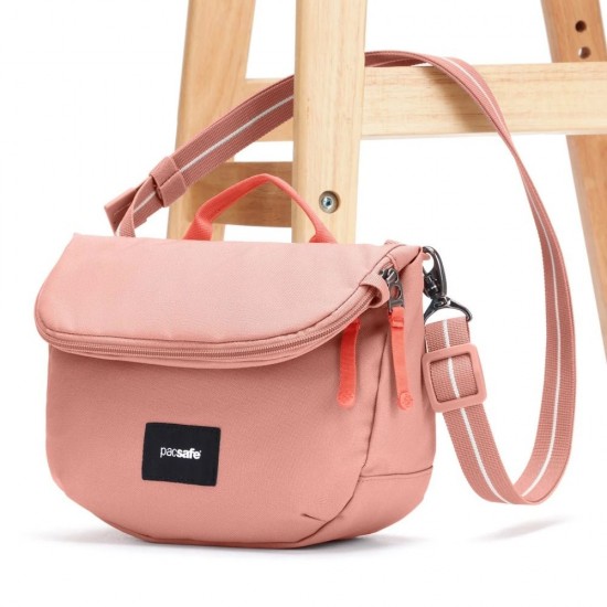 Сумка через плече антизлодій Pacsafe GO Saddle Crossbody рожевий - 35140340