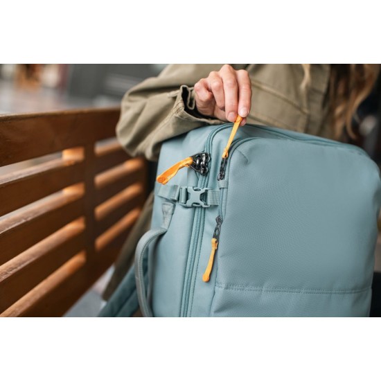 Рюкзак для подорожей антизлодій Pacsafe GO Carry-on 34 свіжий м'ятний/помаранчевий - 35155528