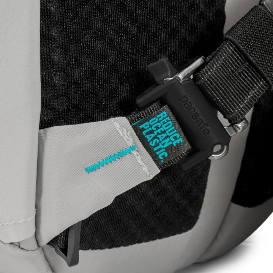 Рюкзак туристичний антизлодій Pacsafe Eco 25 сірий/чорний - 41101145