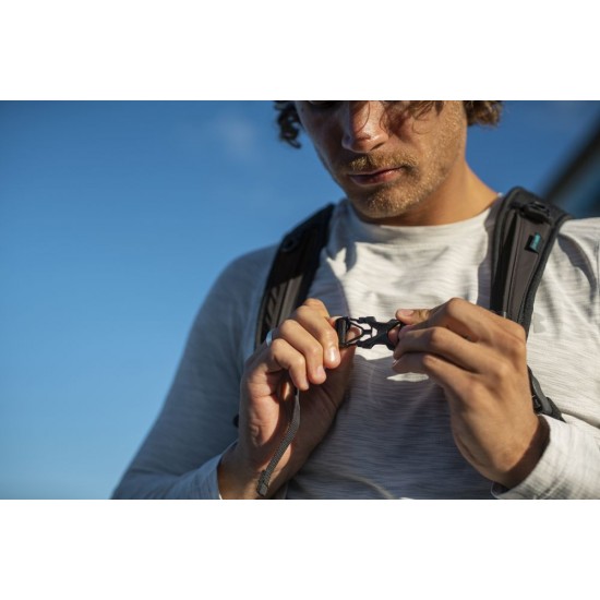 Рюкзак туристичний антизлодій Pacsafe Eco 18 чорний - 41102138