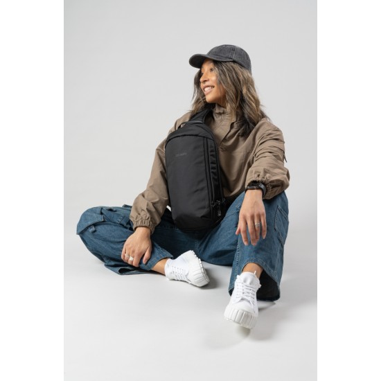 Сумка через плече антизлодій Pacsafe Vibe 325 sling насичений чорний - 60221130