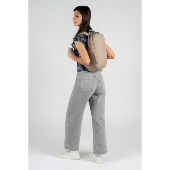 Рюкзак міський антизлодій Pacsafe V12 Tech бежевий/чорний - 61140237