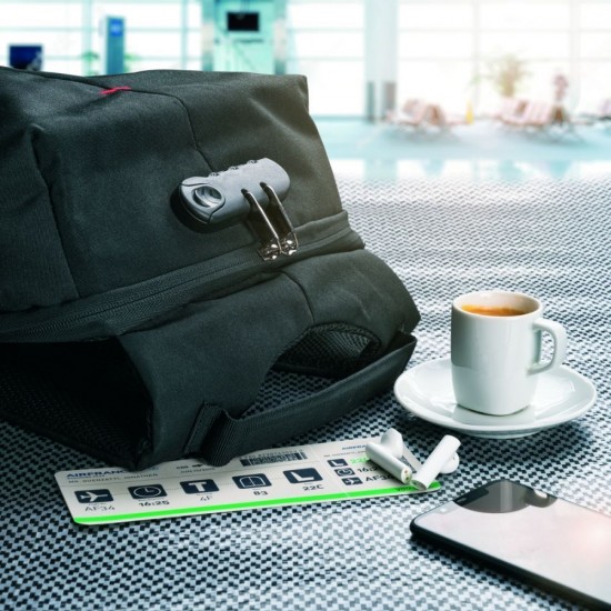 Рюкзак міський антизлодій Schwarzwolf Mareb чорний - F3517900AJ3