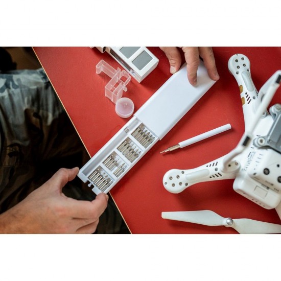 Набір викруток 24 біти Voyager Charlotte, в футлярі білий - V0074-02