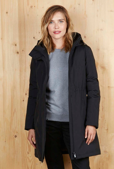 Жіноча куртка з переробленого поліестеру